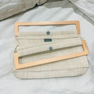 Chilewhich Straw Clutch - Wooden Handle
